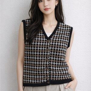 Casual Corner Black and Brown Knit Sweater Vest
